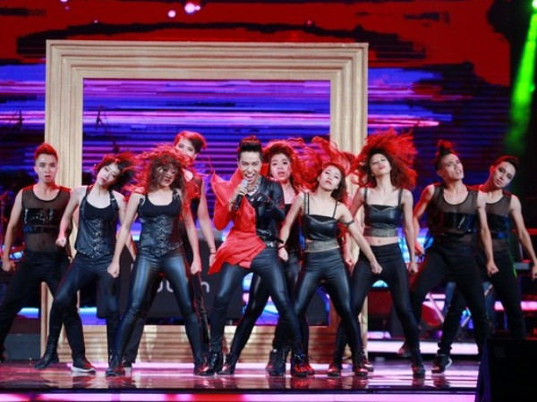 "Bài hát yêu thích": Hoàng Quyên quyến rũ, Mai Khôi bị… chê ảnh 6