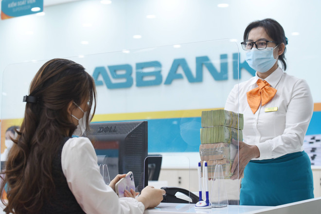 Dư địa tín dụng vẫn còn, NHNN yêu cầu tích cực giải ngân vào sản xuất ảnh 1