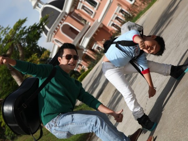 Bốn cặp cha con nổi tiếng showbiz tham gia “Bố ơi! Mình đi đâu thế” ảnh 4