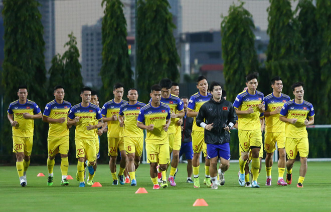 Đội phó tuyển Việt Nam không đánh giá cao hàng thủ tuyển Thái Lan ảnh 1