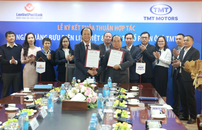 LienVietPostBank cung cấp sản phẩm ngân hàng cho Công ty TMT ảnh 1
