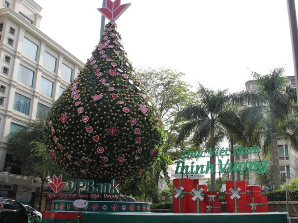 Cây Thịnh Vượng VPBank. (Nguồn: VPBank). Cây thịnh vượng lần đầu tiên xuất hiện tại TPHCM ảnh 1
