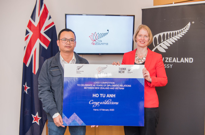 Trao thưởng cho cuộc thi thiết kế logo quan hệ New Zealand-Việt Nam ảnh 1