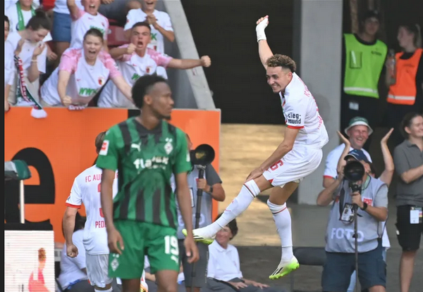 HLV Heynckes: Thomas Müller trong bóng đá cũng như Raphael của hội họa ảnh 2