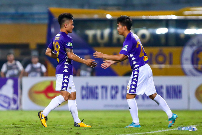 BLV Quang Huy: V-League chưa hẳn có lợi khi thay 5 người mỗi trận ảnh 1