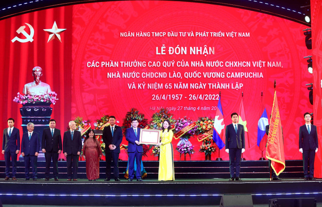 BIDV: Đến năm 2030 trở thành ngân hàng thuộc tốp 100 lớn nhất châu Á ảnh 1
