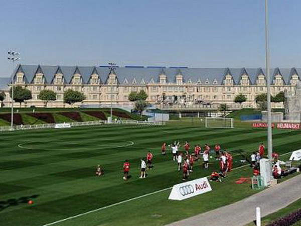 Trại huấn luyện mùa đông ở Qatar -Nơi Bayern sẽ khởi động kỳ luyện tập của mình vào đầu tháng 1/2015 (Nguồn: fcb.de) Matthias Sammer giải thích về chuỗi bất bại của Bayern Munich ảnh 1