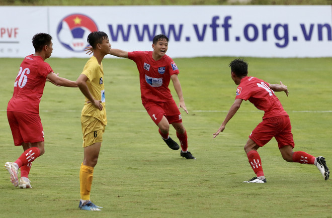 Xác định hai đội bóng đầu tiên vào bán kết U17 Quốc gia 2020 ảnh 2