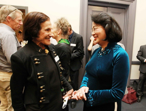 Phó Chủ tịch Đặng Thị Ngọc Thịnh thăm các trường đại học Australia ảnh 1