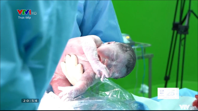 Hồng Diễm, Xuân Nghị giành Diễn viên ấn tượng tại VTV Award 2020 ảnh 4