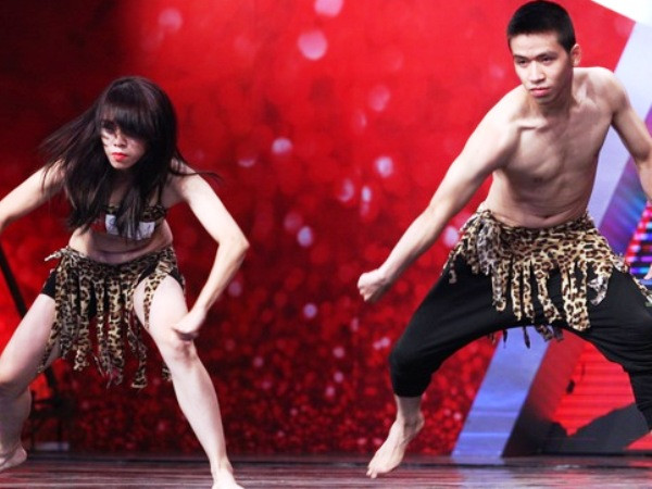 Vietnam's Got Talent: Sững sờ với màn múa của cô giáo viên mầm non ảnh 1