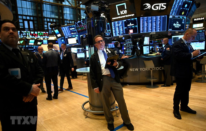 Phố Wall đi lên phiên đầu tuần trước thềm cuộc bầu cử tổng thống Mỹ ảnh 1