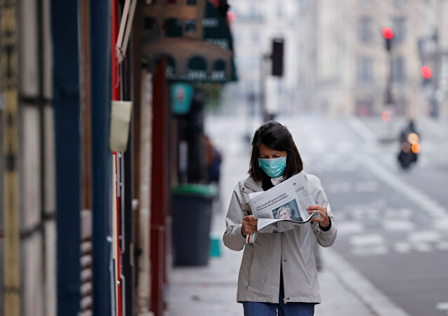 Nga ngừng các chuyến bay quốc tế, đóng cửa tất cả cửa hàng ảnh 1