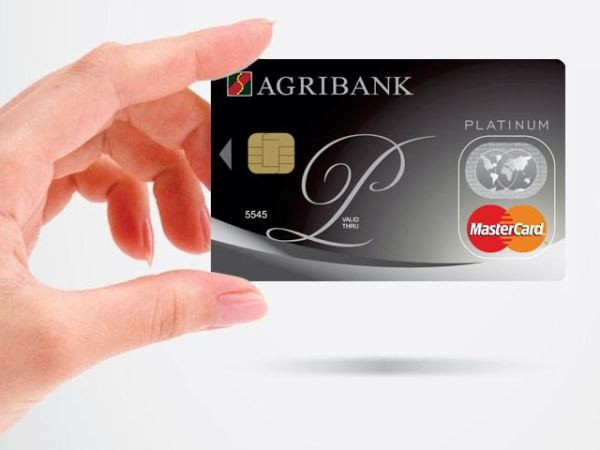 Agribank ra mắt thẻ tín dụng công nghệ chip theo chuẩn EMV ảnh 1