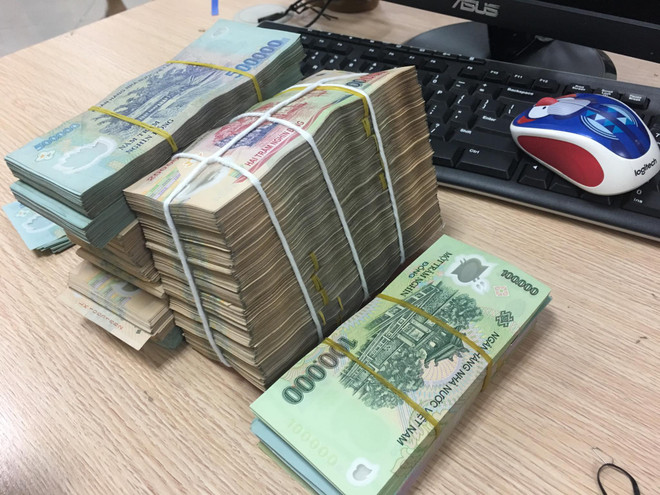 Ảnh minh họa. (Ảnh: PV/Vietnam+) Nhu cầu vay vốn thấp, tăng trưởng tín dụng mới đạt 1,96% ảnh 1