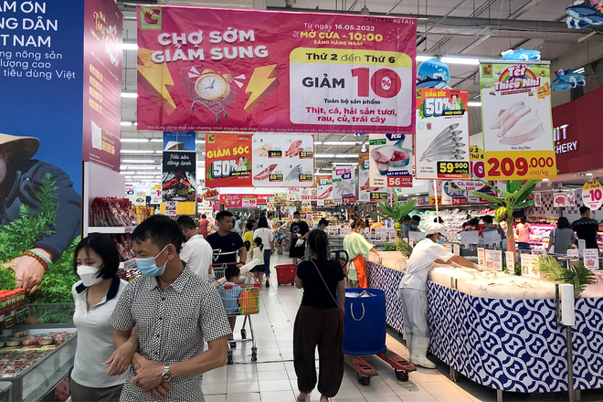 Người tiêu dùng Thủ đô 'luyện bí kíp' để ứng phó với 'cơn bão giá' ảnh 3