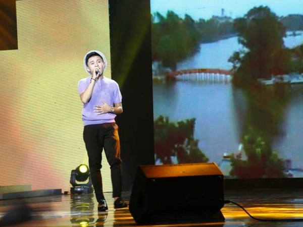 Đại học Kinh doanh–Công nghệ bất ngờ giành quán quân "Tuổi 20 hát" ảnh 2