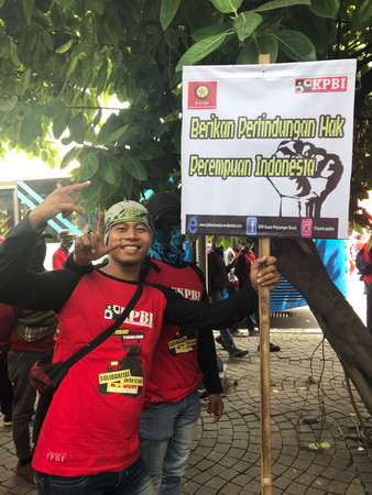 Biểu tình đòi hạn chế tiếp nhận lao động nước ngoài tại Indonesia ảnh 2