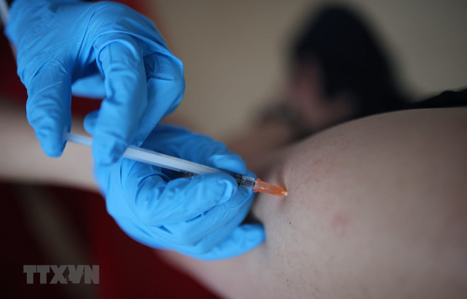 Mỹ điều tra các trường hợp dị ứng với vắcxin của Pfizer/BioNTech ảnh 1