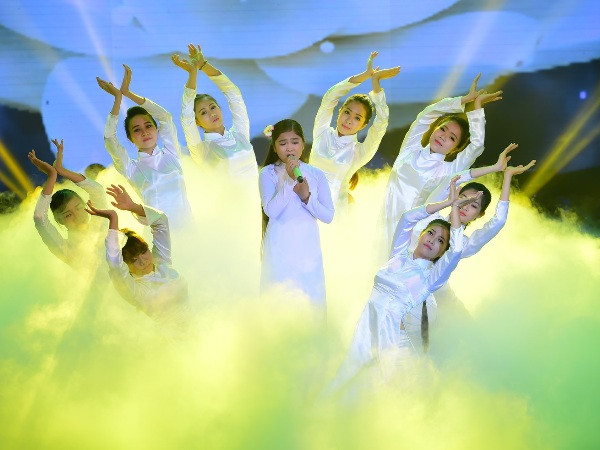 Lộ diện top ba bước vào đêm chung kết Giọng hát Việt nhí ảnh 2