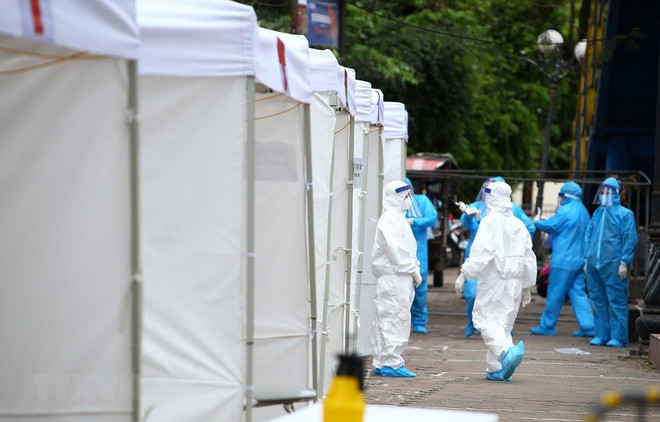 Thêm 1 ca mắc COVID-19 từ Nga trở về, cách ly sau khi nhập cảnh ảnh 1