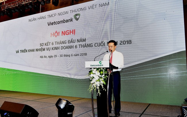 Vietcombank báo lãi trước thuế trên 7.700 tỷ trong nửa đầu năm ảnh 1