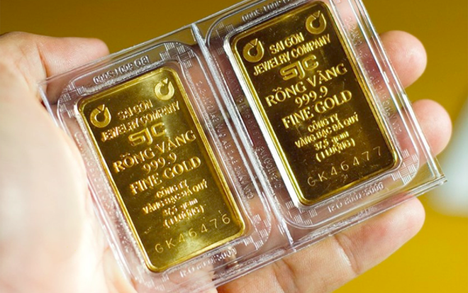Các chuyên gia kiến nghị cần xóa bỏ độc quyền vàng miếng SJC. (Ảnh: Vietnam+) vang.png