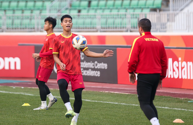 U20 Việt Nam chuẩn bị kỹ thể lực cho trận đấu quyết định với U20 Iran ảnh 3