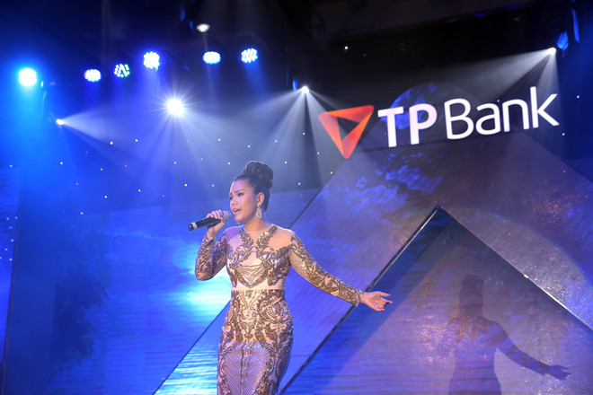 Các nghệ sỹ mê hoặc khán giả trong đêm Perfection’s Touch ảnh 3