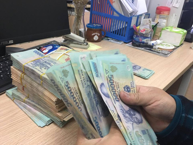 Cho vay tiêu dùng: Phải có cơ sở dữ liệu quản lý khách hàng thật tốt ảnh 1