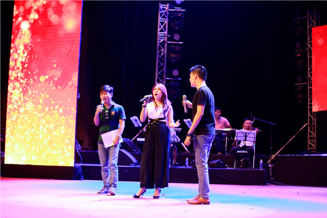 [Photo] Nóng màn "đọ giọng" của Mỹ Tâm và Tấn Minh trước giờ G ảnh 3