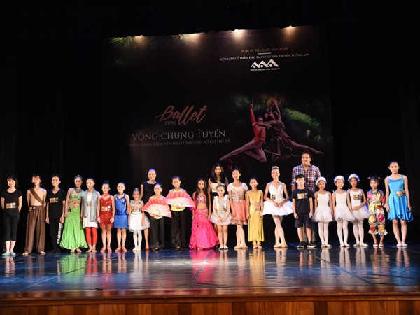 Đã tìm ra 30 diễn viên ballet Việt nhí cho vở diễn “Kẹp hạt dẻ” ảnh 9