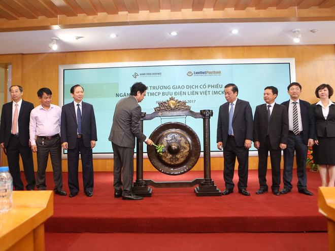 646 triệu cổ phiếu của LienVietPostBank chính thức lên sàn UPCoM ảnh 1
