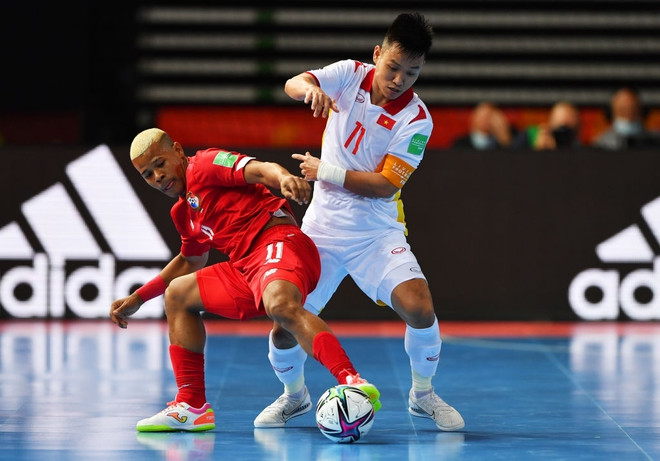 Đội tuyển futsal Việt Nam đang nắm trong tay quyền tự quyết tại vòng bảng của FIFA Futsal World Cup 2021. (Ảnh: Getty Images) Đánh bại Panama, tuyển futsal Việt Nam nhận thưởng nóng 500 triệu đồng ảnh 1