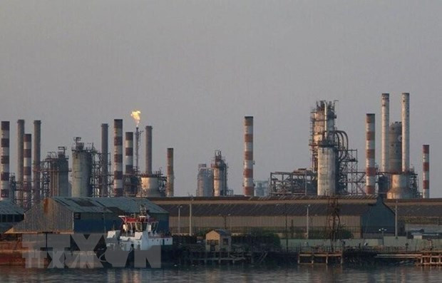 IEA: Làn sóng dịch COVID-19 thứ hai tác động nhu cầu dầu mỏ toàn cầu ảnh 1