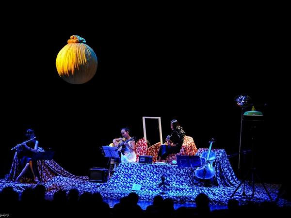 Giang Trang – “Nguyệt Hạ”: “Những người đến không vì mong” ảnh 1