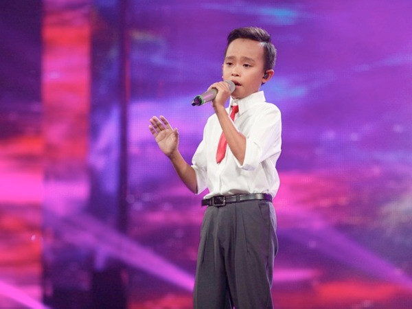 Hành trình cậu bé hát đám cưới trở thành Thần tượng âm nhạc Nhí 2016 ảnh 3