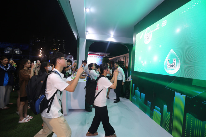 Ngày hội trải nghiệm công nghệ thanh toán không tiền mặt cho giới trẻ ảnh 2