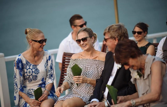 HSBC: Áp lực về giá tiếp tục giảm, ngành dịch vụ cải thiện nhẹ ảnh 1