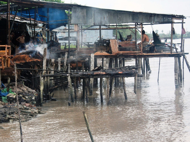 Chống lũ sông Hồng, sông Thái Bình: Hơn 2.000 hộ dân phải di dời ảnh 1