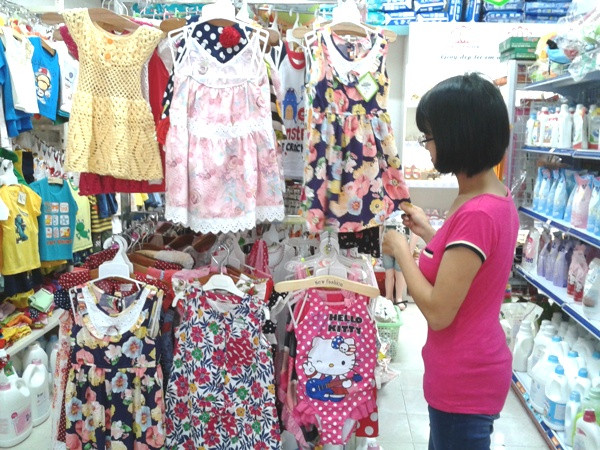 Thị trường dịp 1/6: Xu hướng chọn quà tặng thiết thực “lên ngôi” ảnh 2