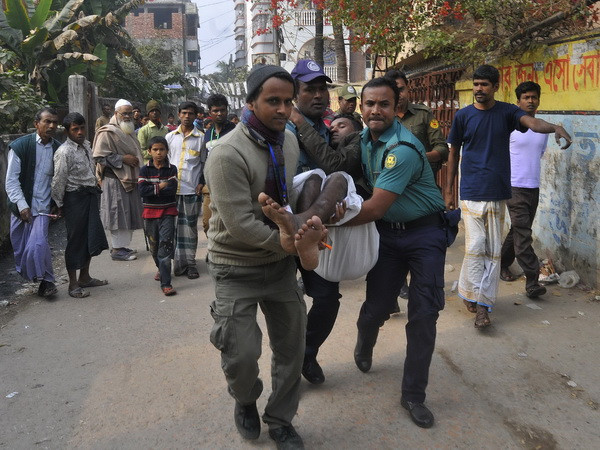 Bangladesh: Bạo lực, đụng độ làm ít nhất 16 người chết ảnh 1