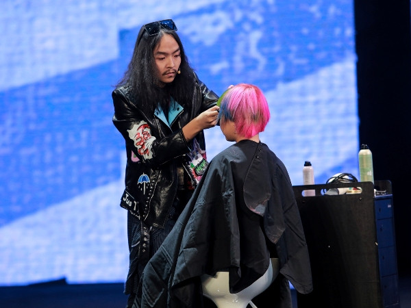 Mãn nhãn không gian sân khấu lớn kỷ lục của Davines Hair Show 2017 ảnh 8
