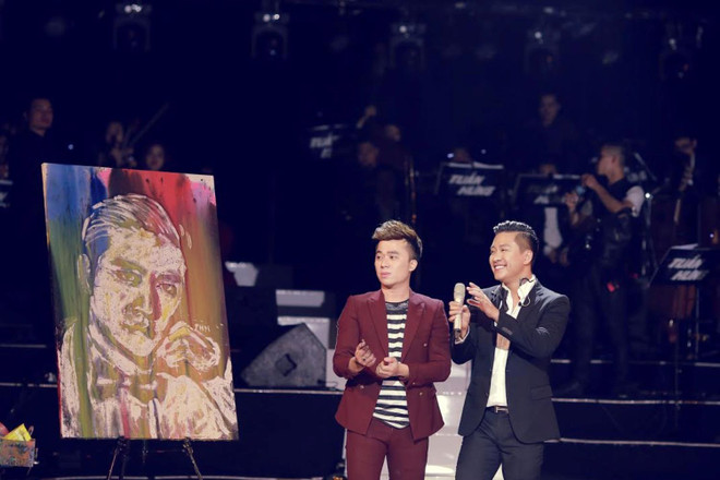 [Photo] Tuấn Hưng "đam mê" hát nhạc Nguyễn Vĩnh Tiến ảnh 9