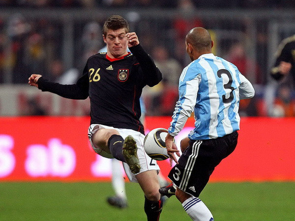 Toni Kroos: "Ông Vua" của những danh hiệu trong năm 2014 ảnh 5