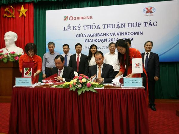 Agribank cam kết dành 10.000 tỷ đồng giúp Vinacomin kinh doanh ảnh 1