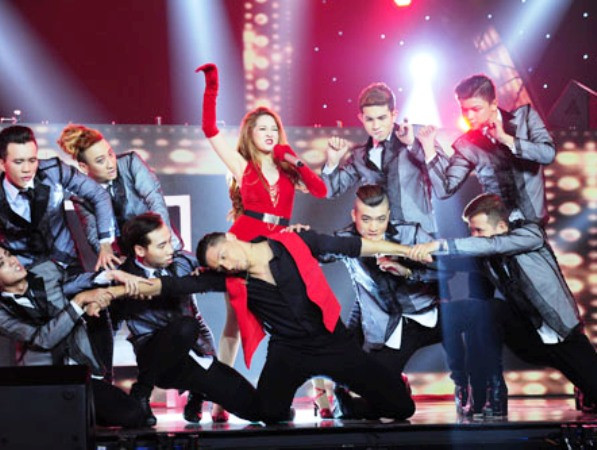 The Remix: Bị chê về sáng tác, Đông Nhi vẫn vươn lên dẫn đầu ảnh 4