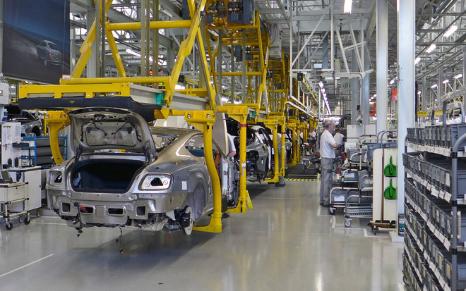 Bentley thông báo ngừng hoạt động trong 4 tuần do dịch COVID-19 ảnh 1