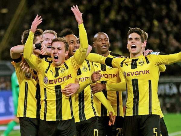 Thắng Bayern 1-0, Dortmund đang trở lại cuộc đua. (Nguồn: DPA) Bundesliga và dư âm Klassiker: "Thời vô đối” của Bayern đã qua? ảnh 1