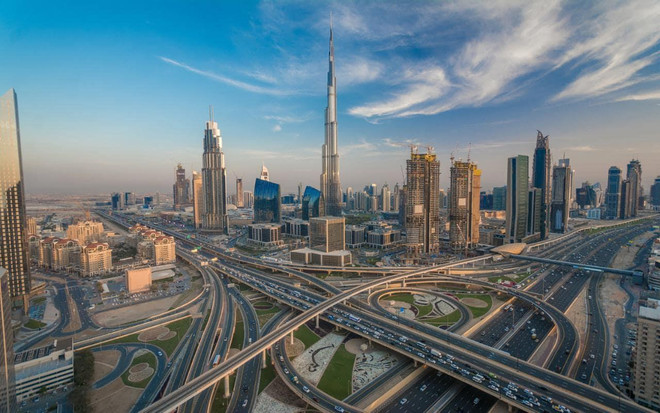 Quang cảnh thủ đô Dubai của UAE. (Nguồn: Headout Blog) UAE phản đối việc bị EU liệt vào danh sách 'các thiên đường trốn thuế' ảnh 1